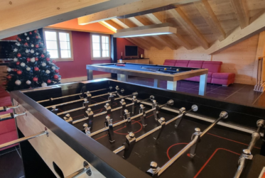Beautiful and luxurious chalet with indoor pool- Gstaad Valley