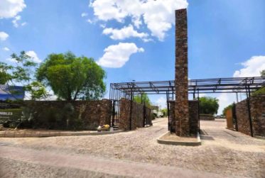 Exclusive Villa in a private residential area