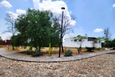 Exclusive Villa in a private residential area