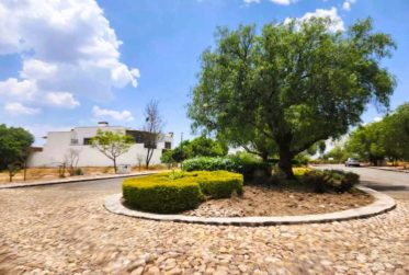 Exclusive Villa in a private residential area