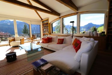 High-end apartment in Château-d'Oex with SPA and breathtaking vistas