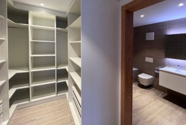 Rare opportunity in Château-d'Œx: 5 room apartment with panoramic view