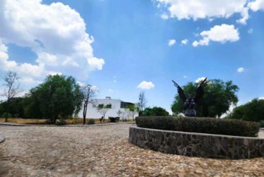 Exclusive Villa in a private residential area