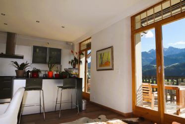 High-end apartment in Château-d'Oex with SPA and breathtaking vistas