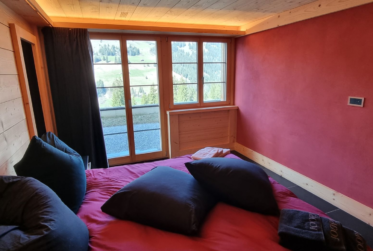 Beautiful and luxurious chalet with indoor pool- Gstaad Valley