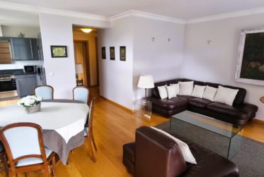 Beautiful 3.5-Room Apartment within a Historic Alpine Residence