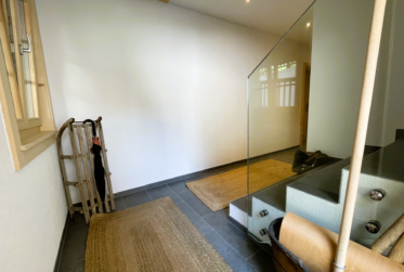 Modern apartment with a view terrace and a buildable plot