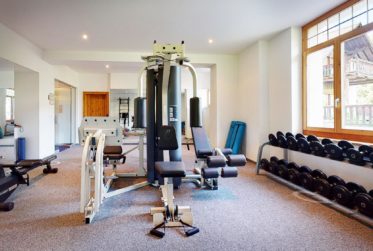 Magnificent apartment in a luxurious historic residence