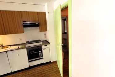 3 Rooms Flat, Flat to renovate