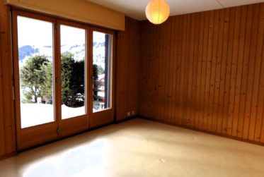 3 Rooms Flat, Flat to renovate