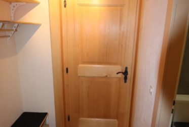 3 Rooms Flat, Flat to renovate