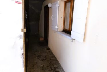 3 Rooms Flat, Flat to renovate